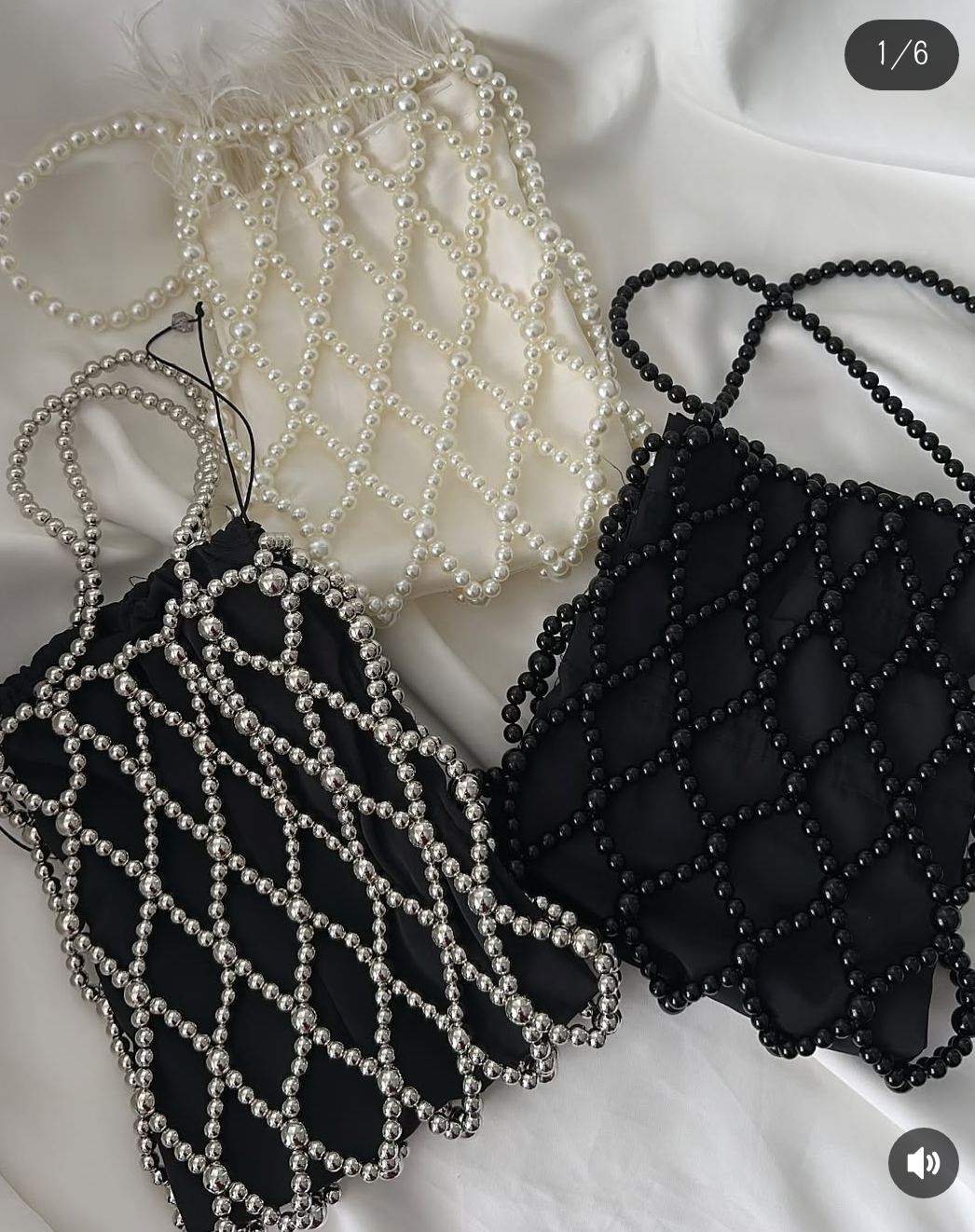 Round pearl bag