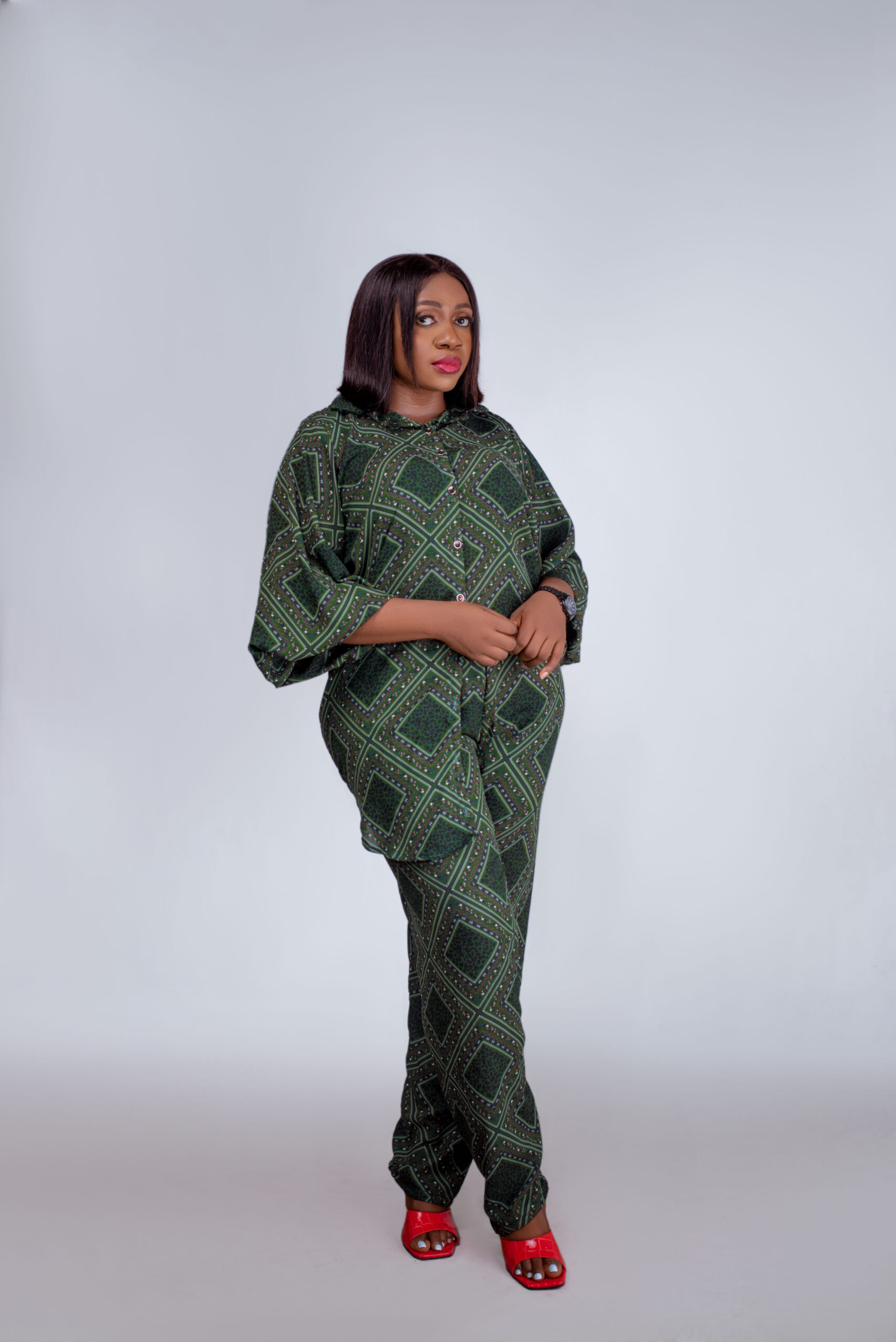 CHIOMA PANTS SET