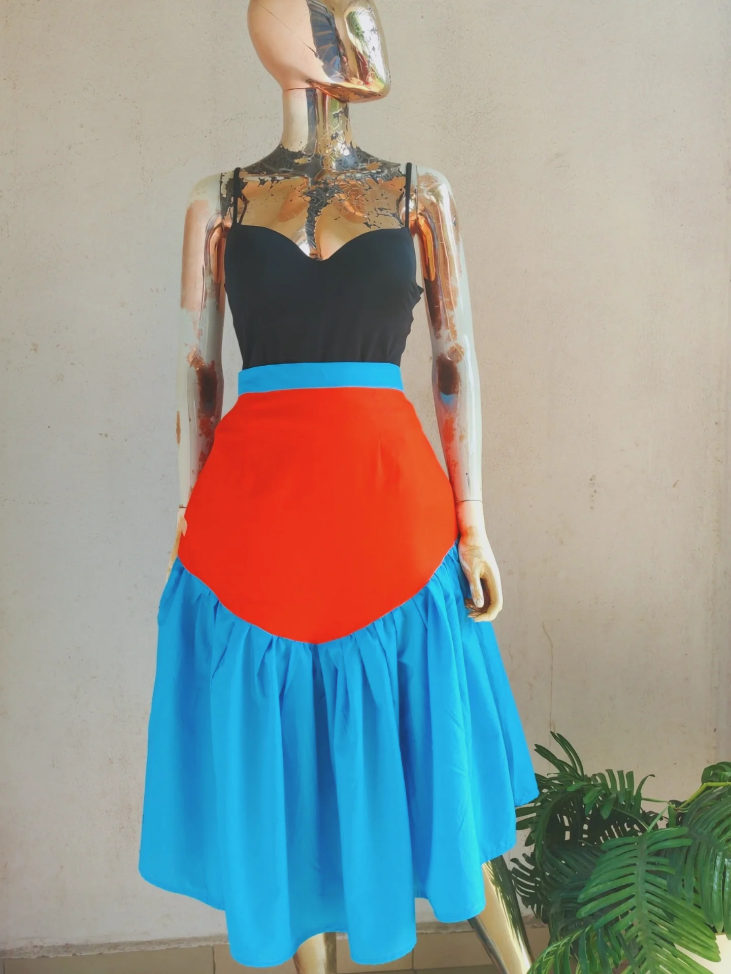 SKIRT 0001