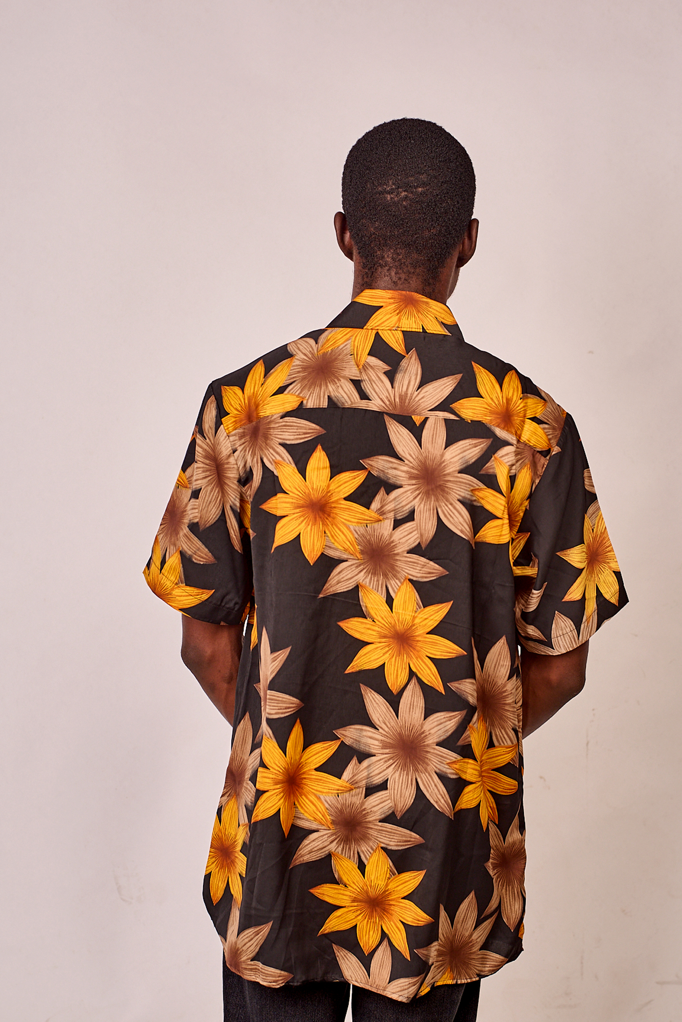 Black Sunflower Short Sleeves Shirt